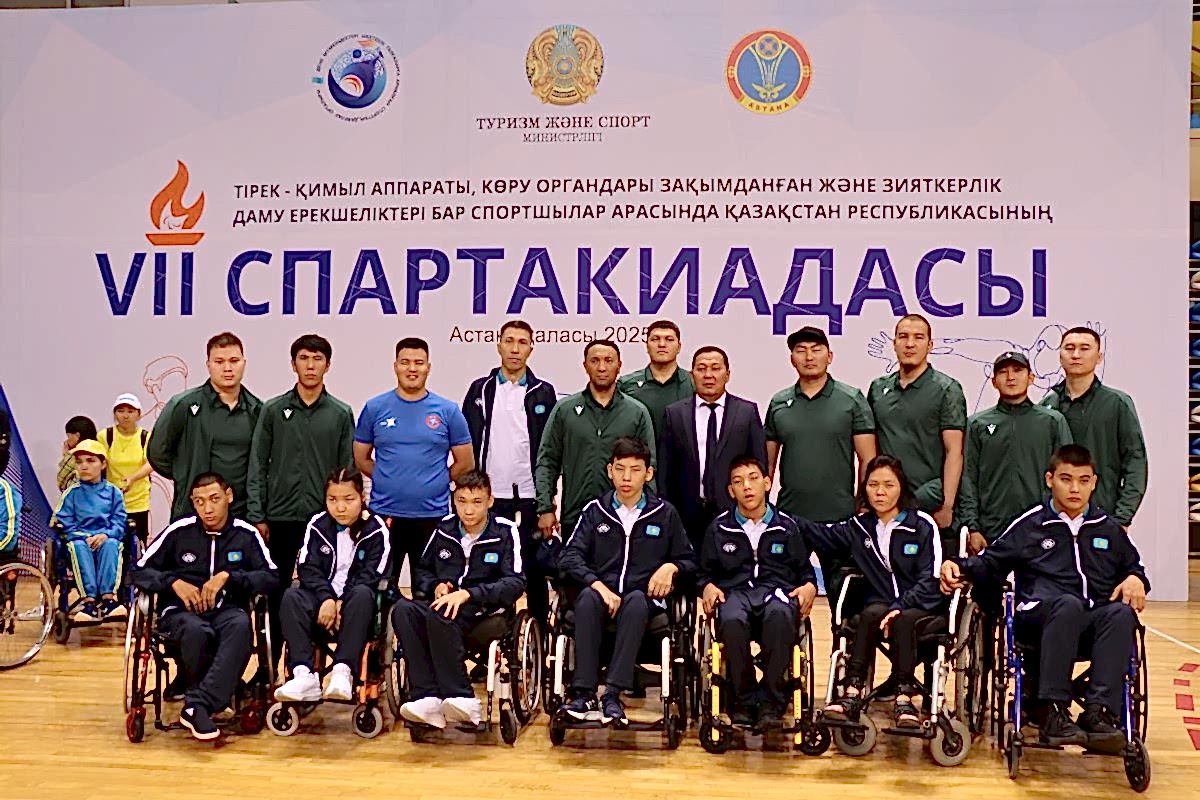 Жақсылық Үшкемпіров атындағы жекпе-жек сарайында VII республикалық спартакиаданың ашылу салтанаты өтті